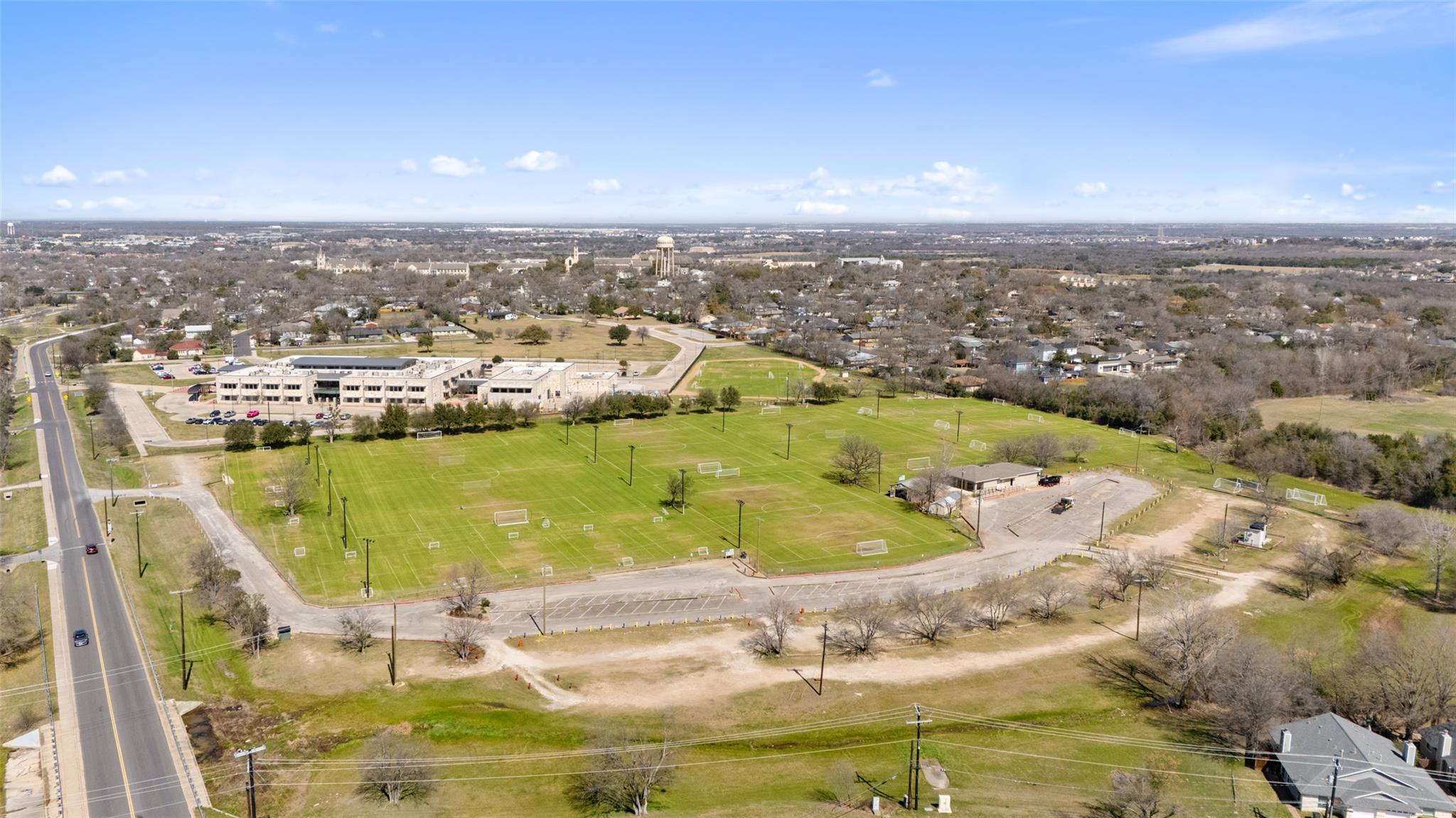 2203 Creekside Ln, Georgetown, TX 78626