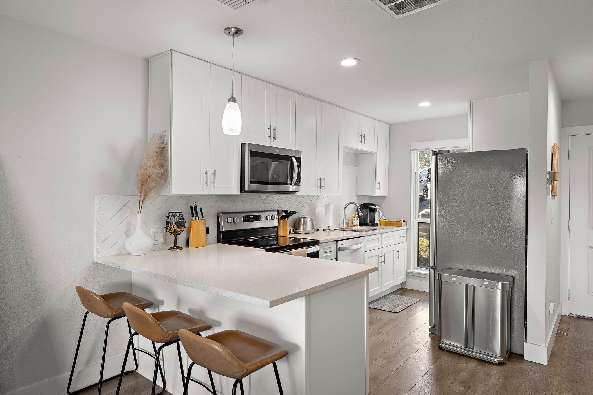 3808 Southway Dr # 101, Austin, TX 78704