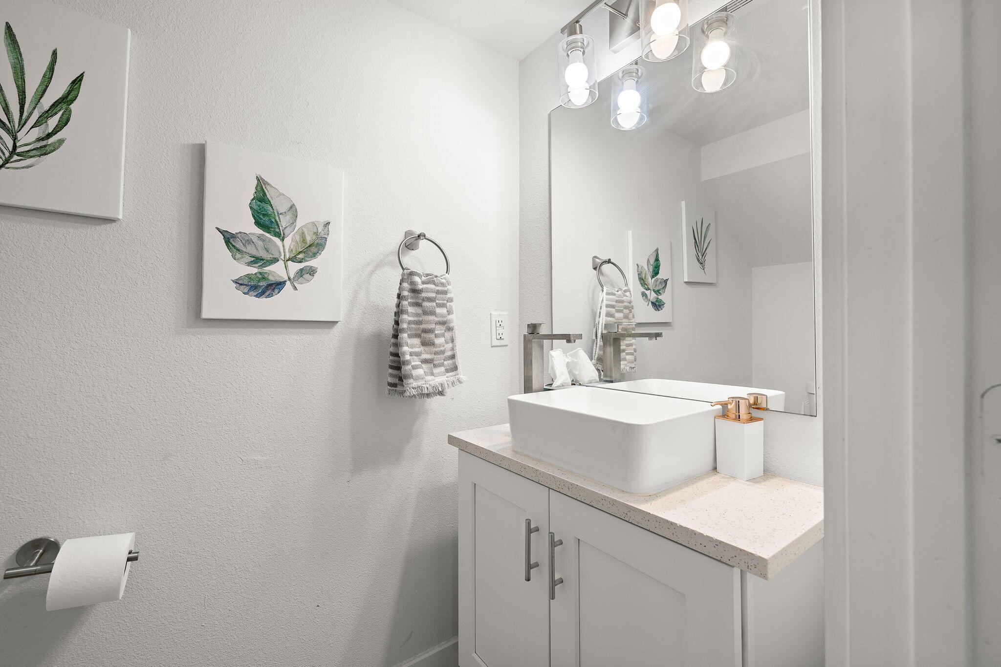 3808 Southway Dr # 101, Austin, TX 78704