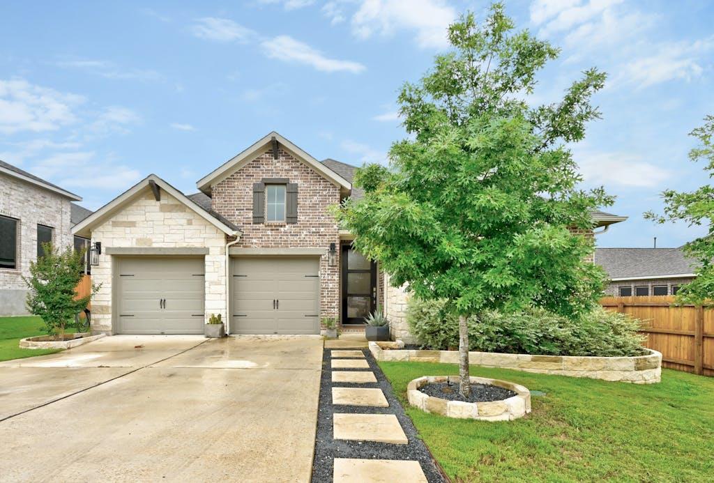 132 Cyrus Milton Dr, Buda, TX 78610