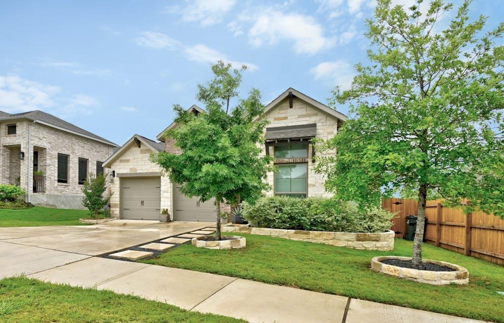 132 Cyrus Milton Dr, Buda, TX 78610