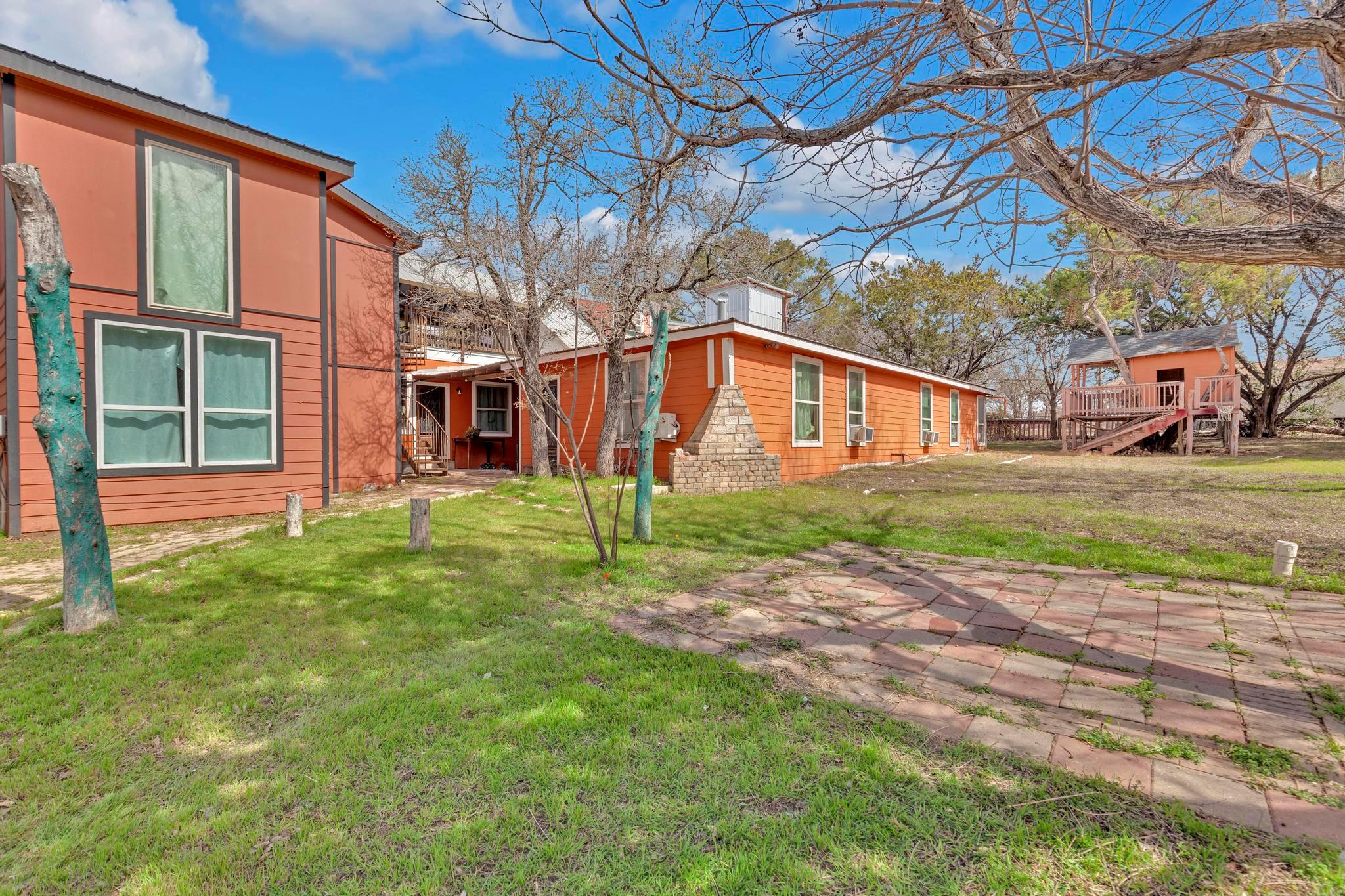 23505 Fulkes Ln, Leander, TX 78641