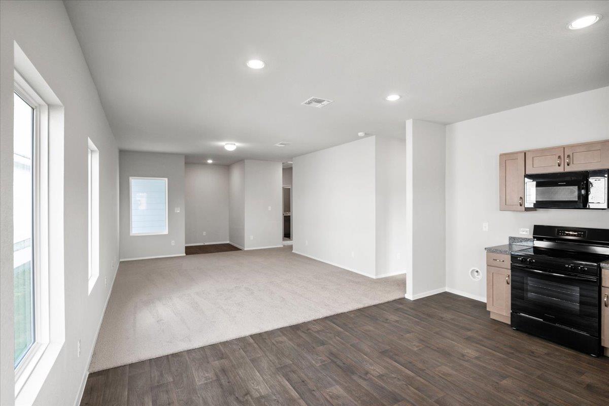 13420 Riding Dr, Pflugerville, TX 78660