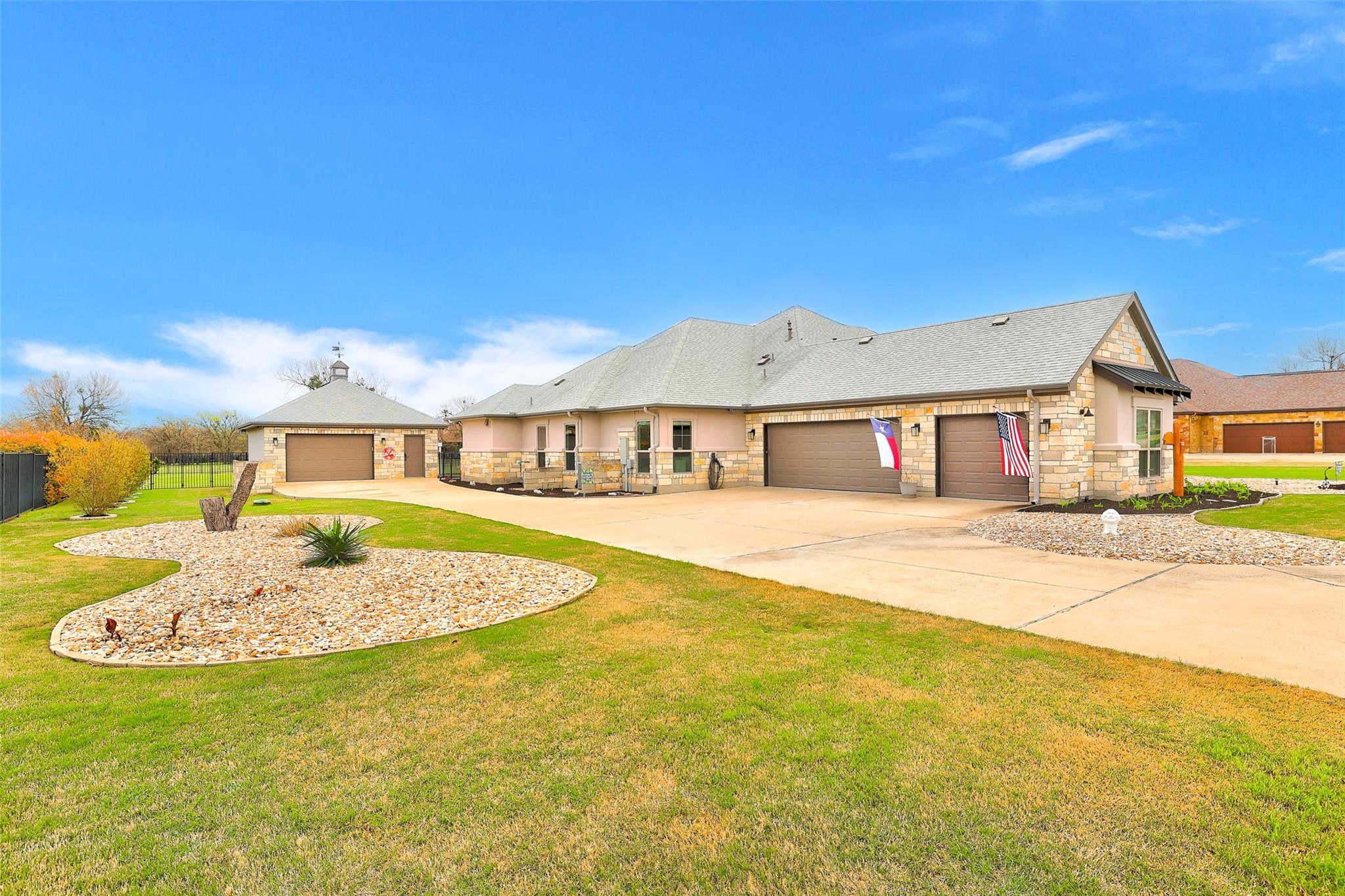 113 Camp Verde Dr, Georgetown, TX 78633