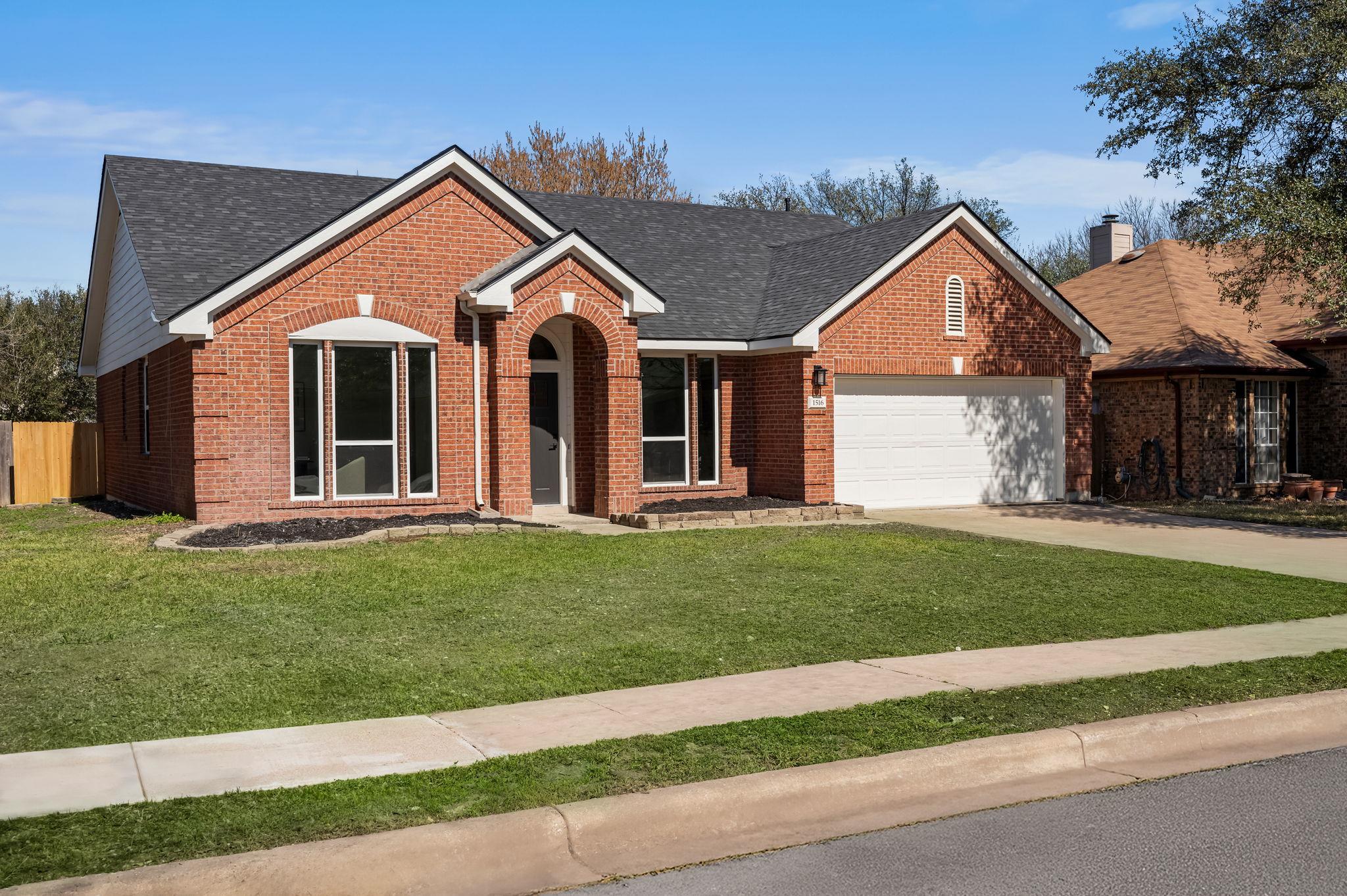 1516 Natural Bridge Ln, Pflugerville, TX 78660