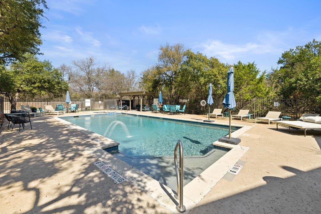 4620 W William Cannon Dr # 4, Austin, TX 78749