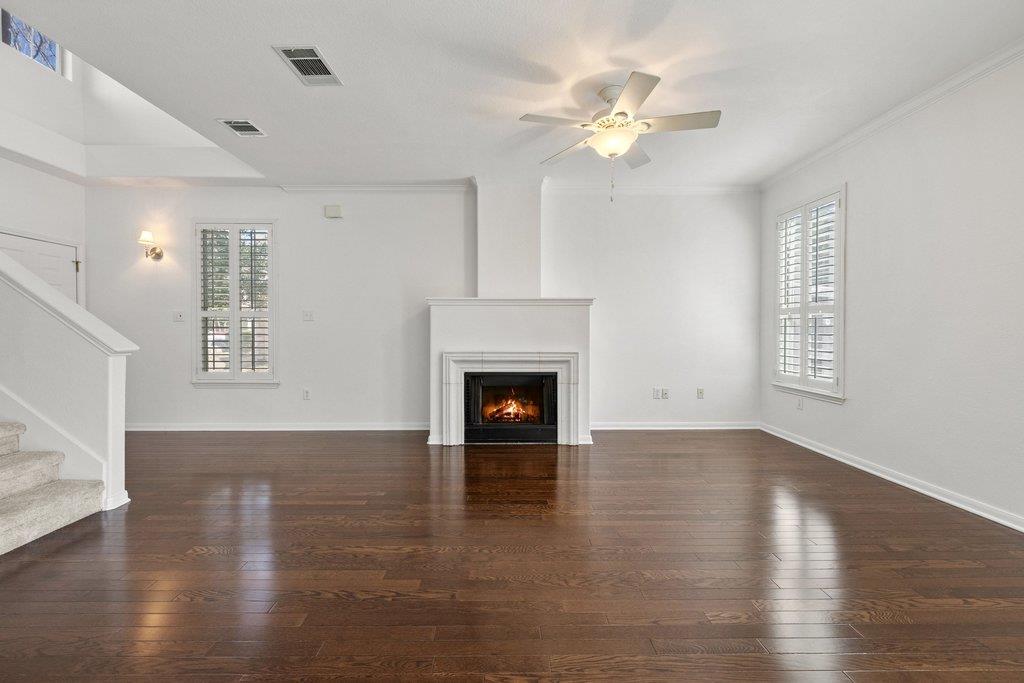 4620 W William Cannon Dr # 4, Austin, TX 78749