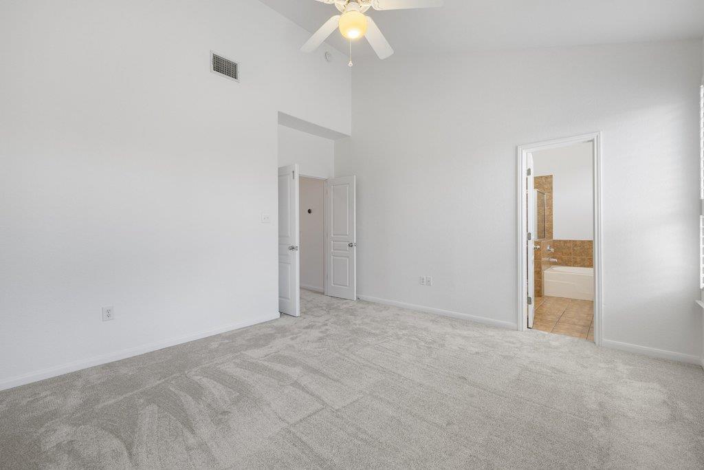 4620 W William Cannon Dr # 4, Austin, TX 78749