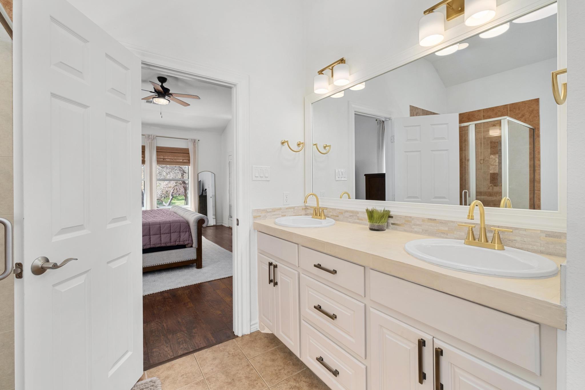 11201 W Cave Blvd, Dripping Springs, TX 78620