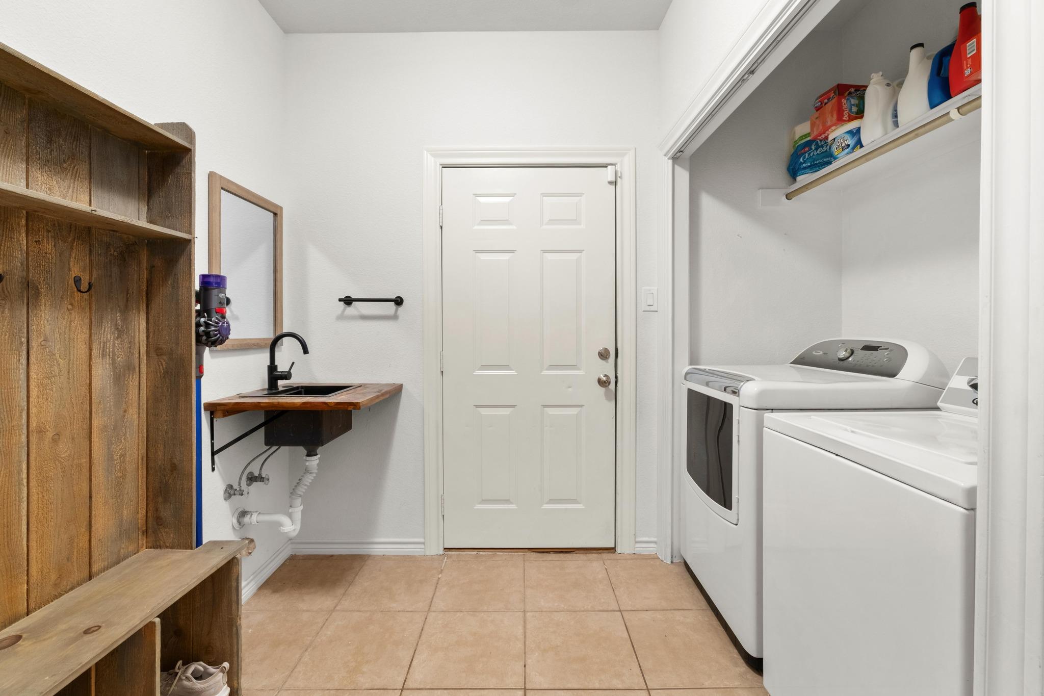 11201 W Cave Blvd, Dripping Springs, TX 78620