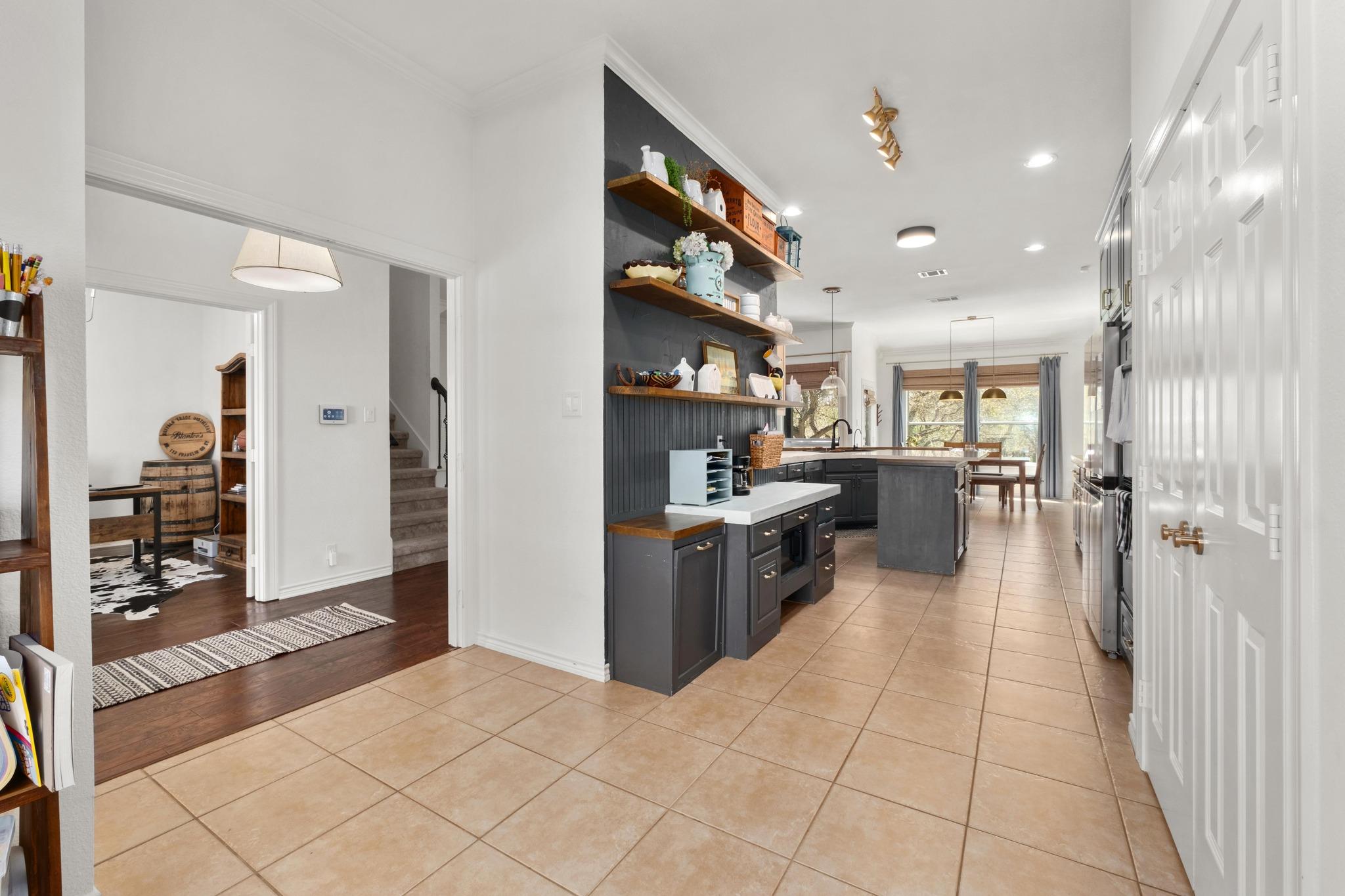 11201 W Cave Blvd, Dripping Springs, TX 78620