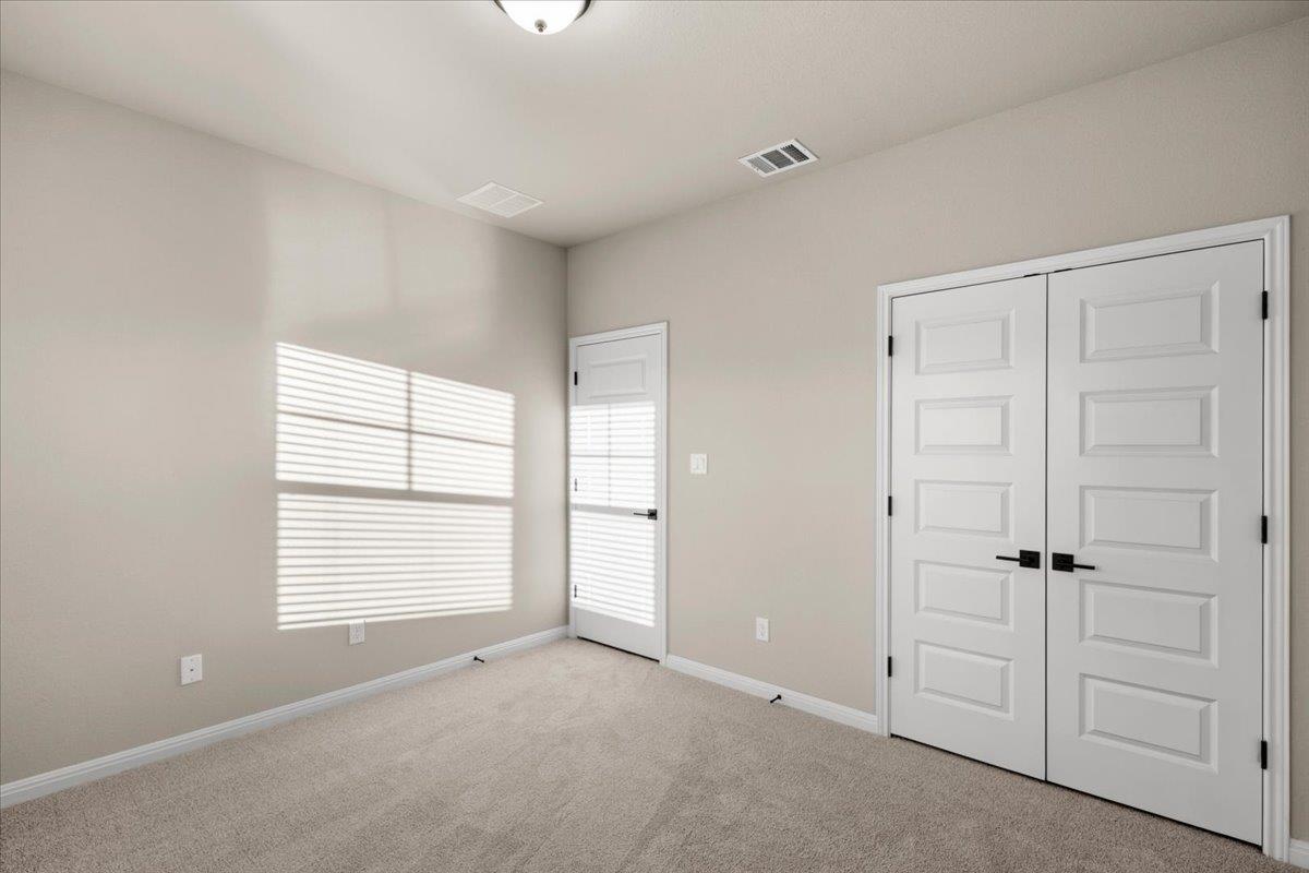 5900 Whisper Creek Dr # 413, Georgetown, TX 78628