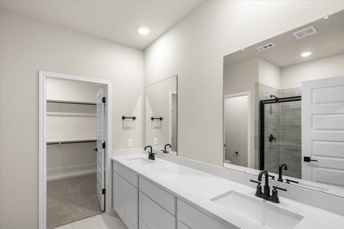 5900 Whisper Creek Dr # 413, Georgetown, TX 78628