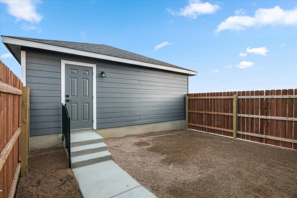 5900 Whisper Creek Dr # 413, Georgetown, TX 78628