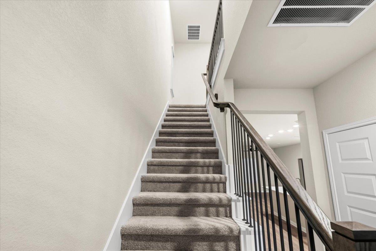 5900 Whisper Creek Dr # 413, Georgetown, TX 78628