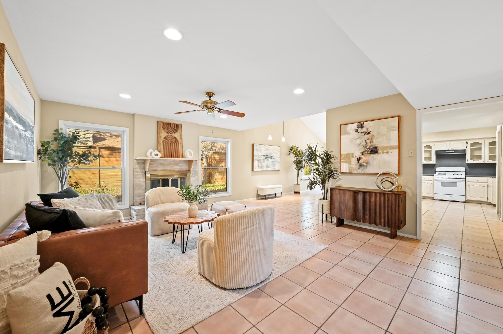 8504 Tallwood Dr, Austin, TX 78759