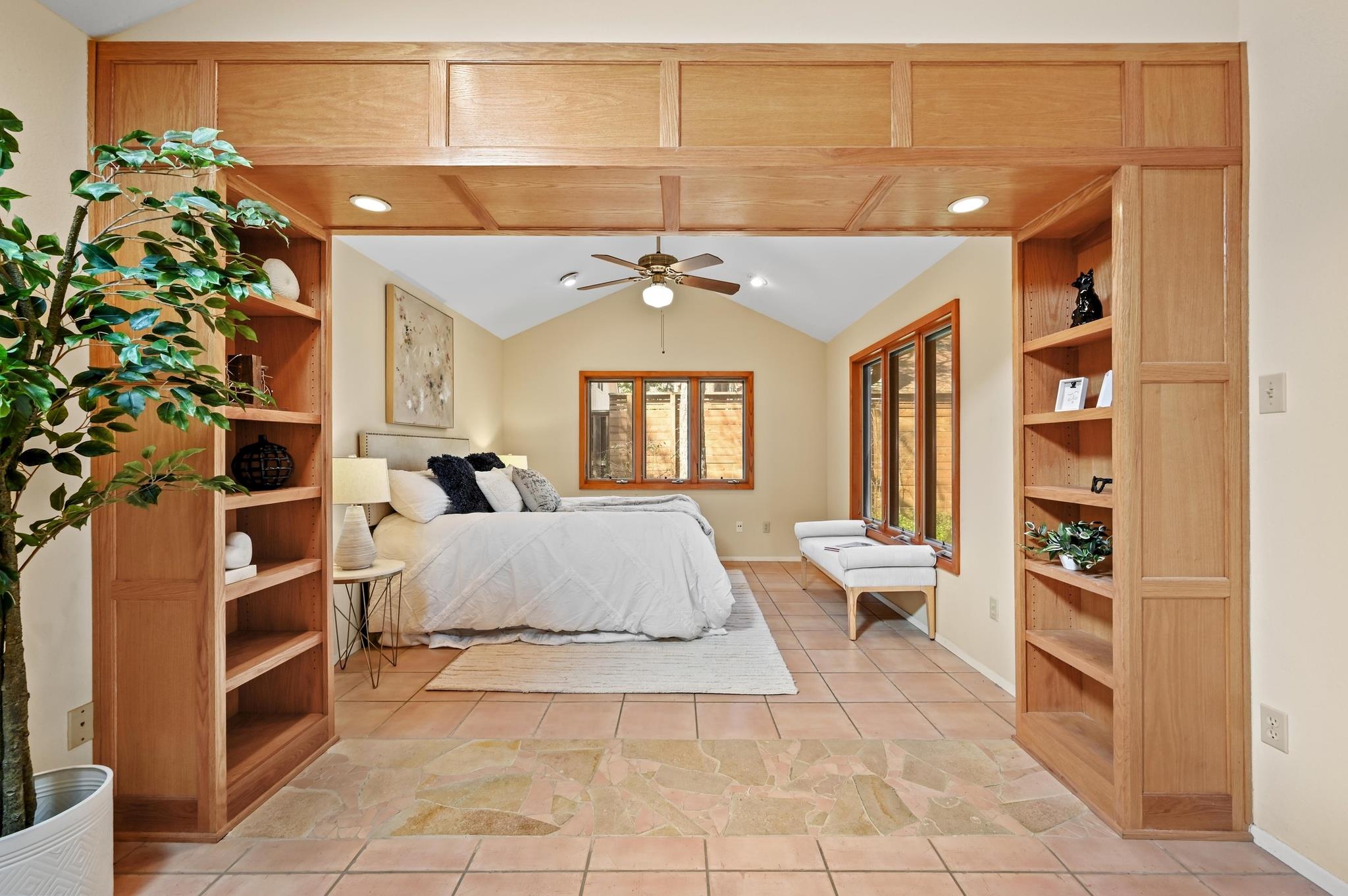 8504 Tallwood Dr, Austin, TX 78759