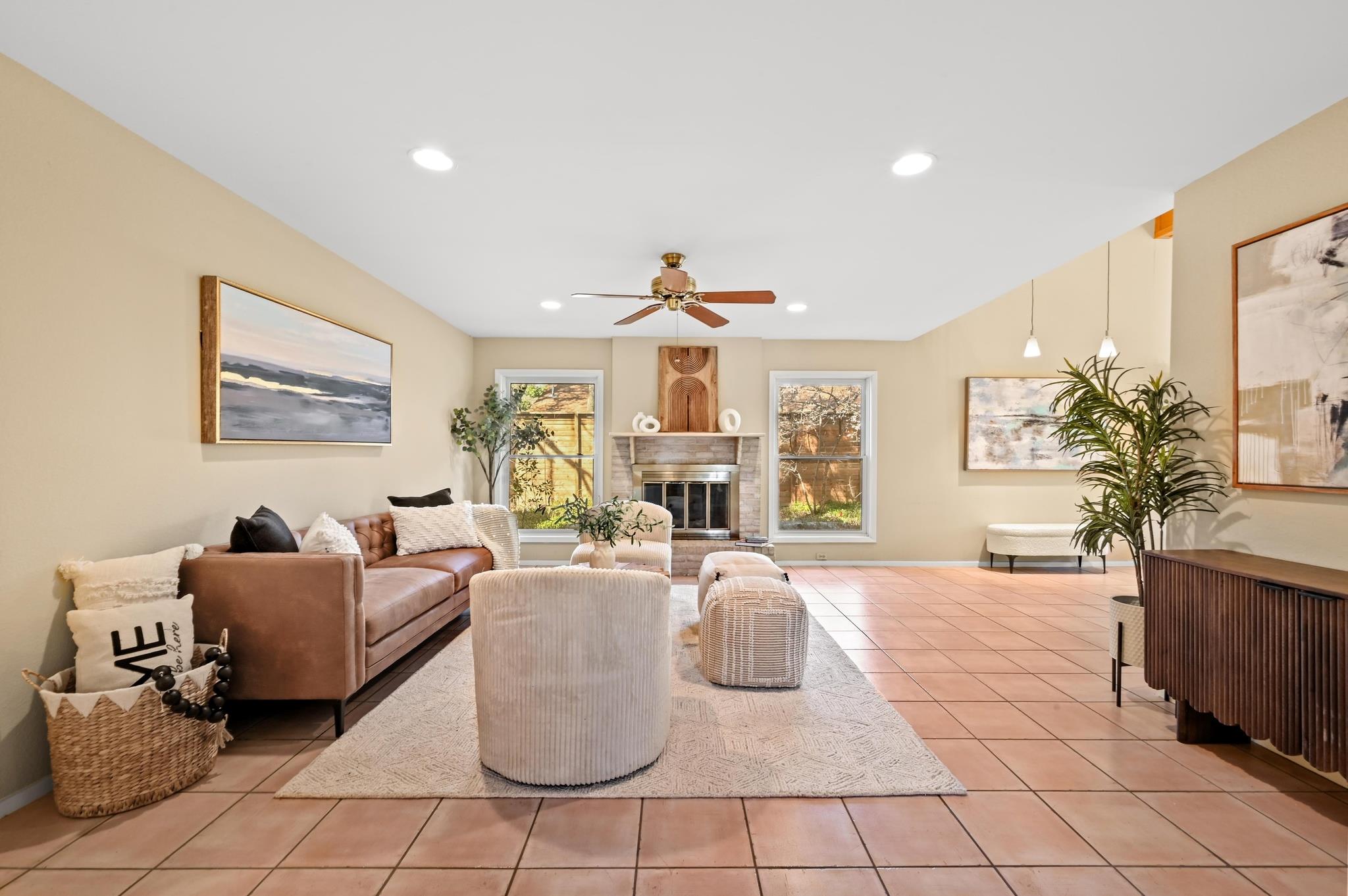 8504 Tallwood Dr, Austin, TX 78759