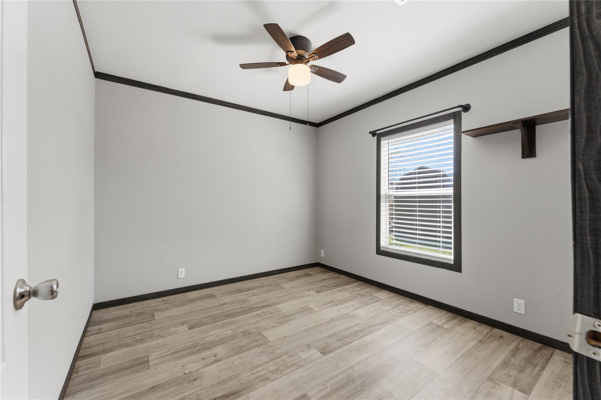 313 S Ave F Ave, Johnson City, TX 78636