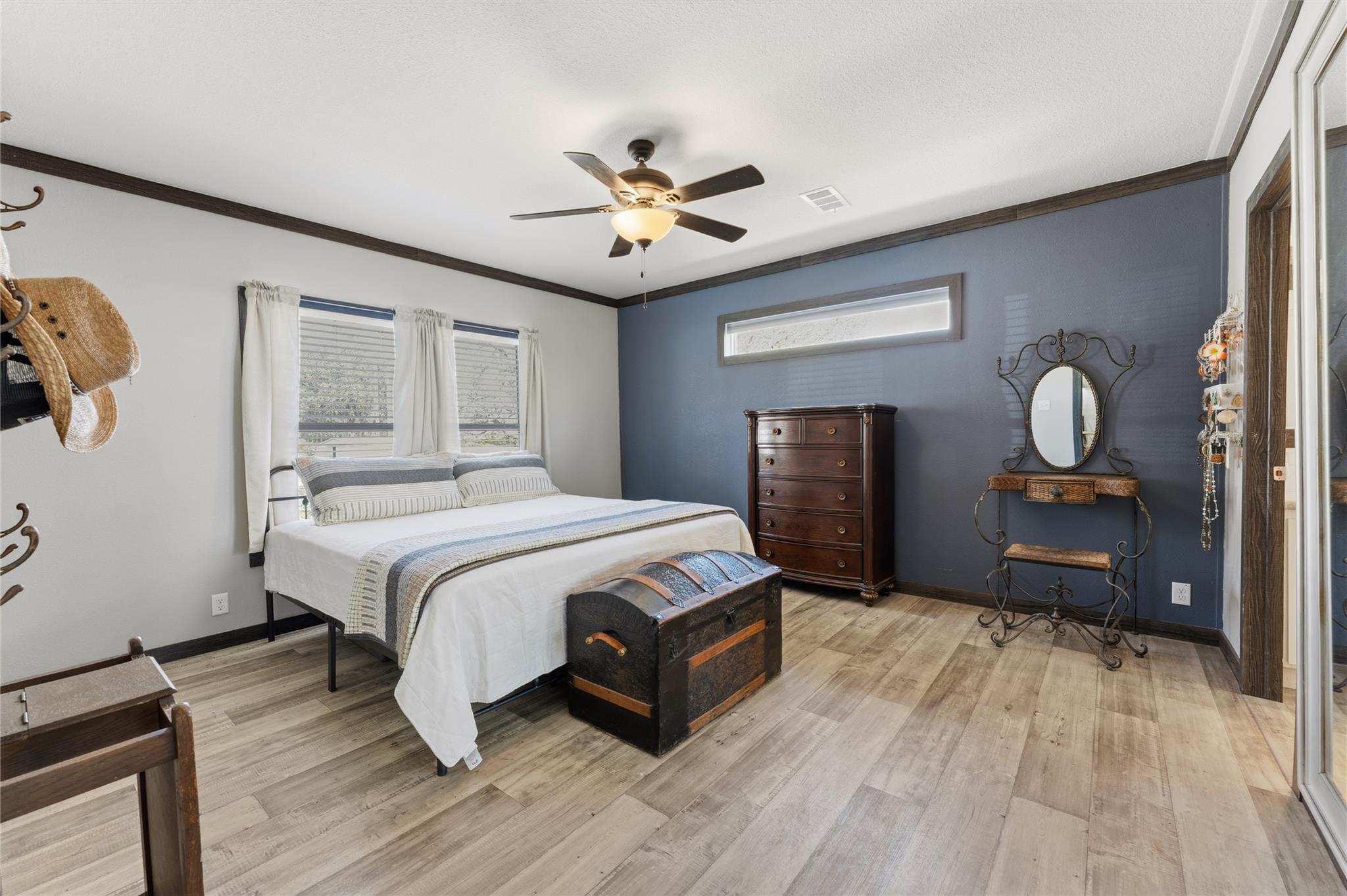 313 S Ave F Ave, Johnson City, TX 78636