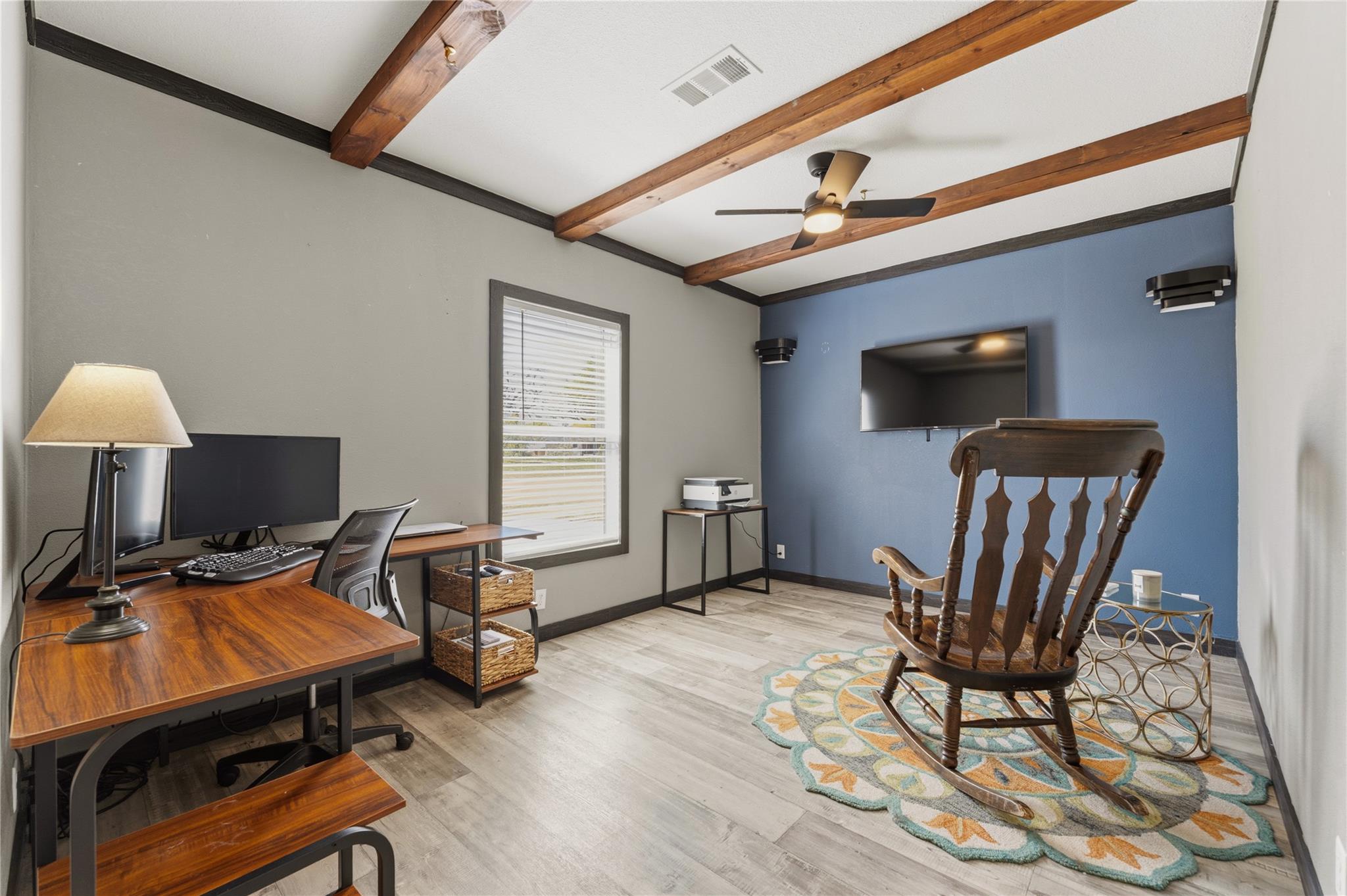 313 S Ave F Ave, Johnson City, TX 78636