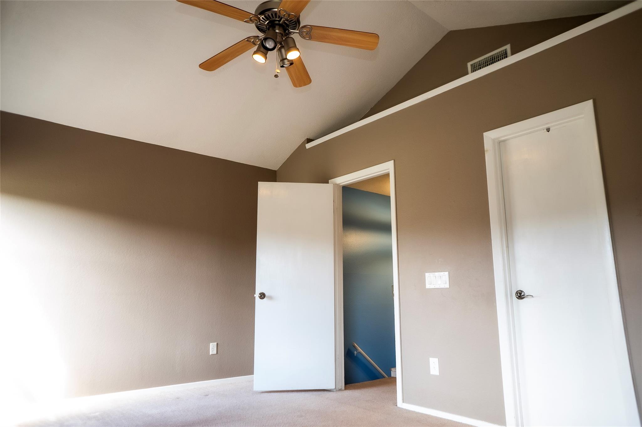 11901 Swearingen Dr # 18-D, Austin, TX 78758