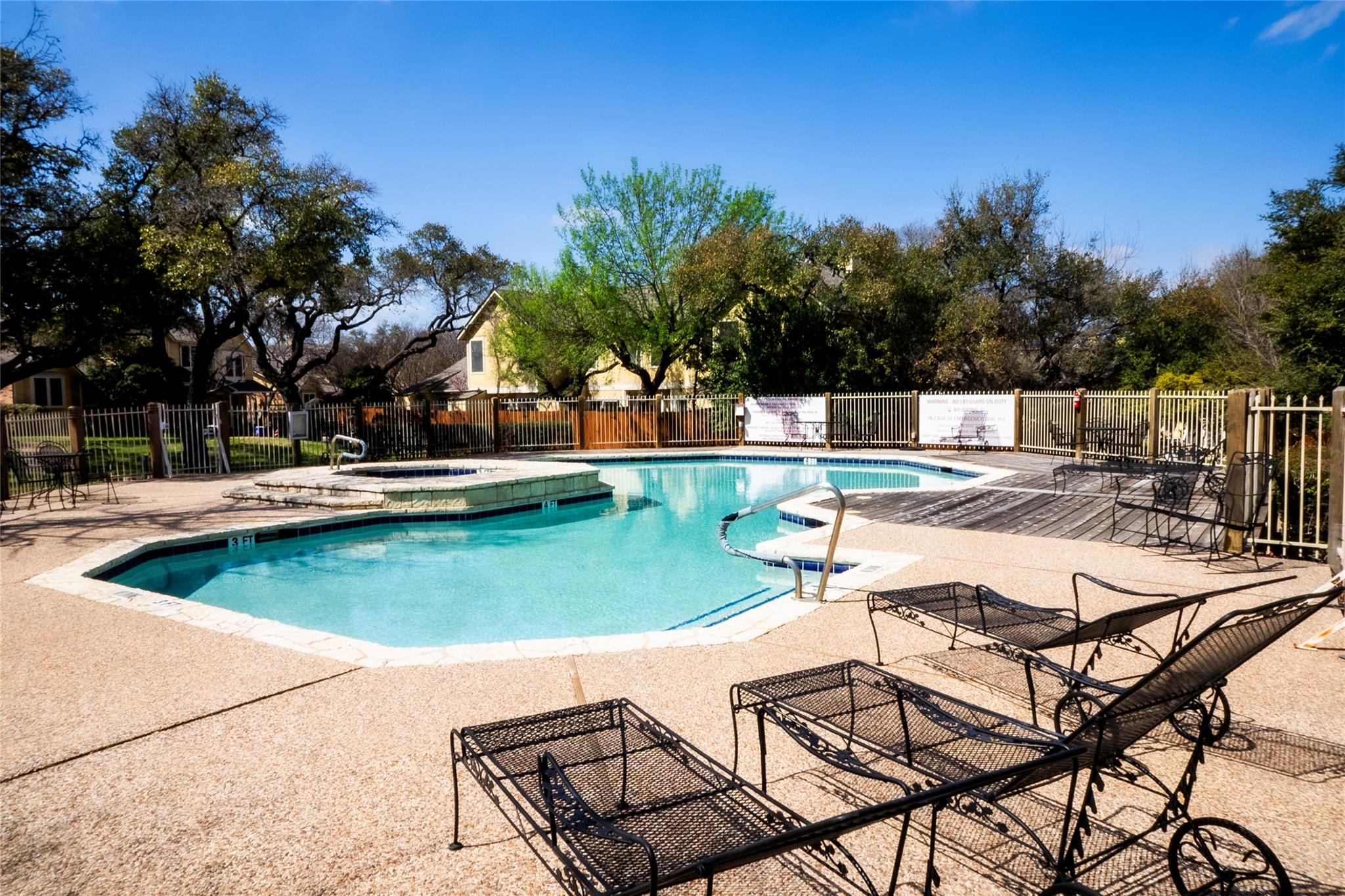 11901 Swearingen Dr # 18-D, Austin, TX 78758