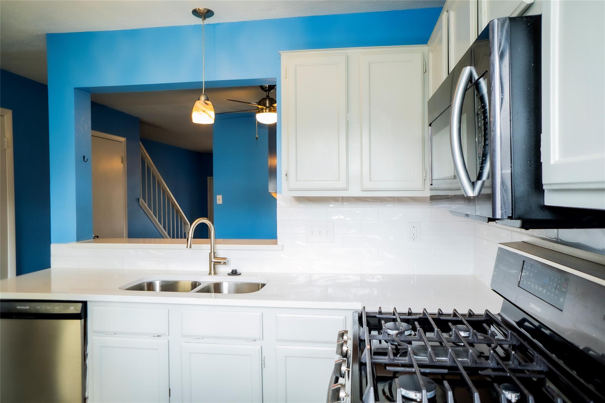 11901 Swearingen Dr # 18-D, Austin, TX 78758