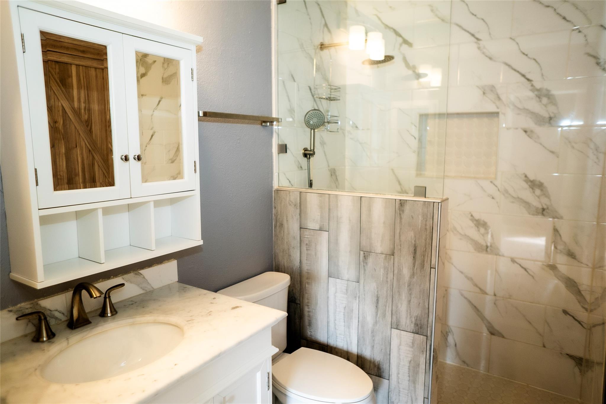 11901 Swearingen Dr # 18-D, Austin, TX 78758