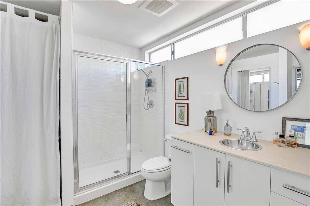 4801 S Congress Ave # B2, Austin, TX 78745