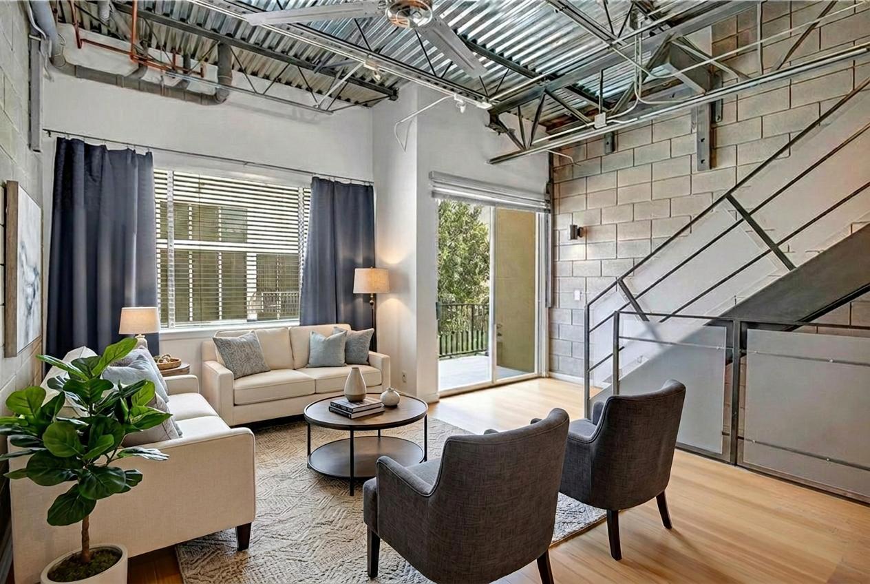 4801 S Congress Ave # B2, Austin, TX 78745