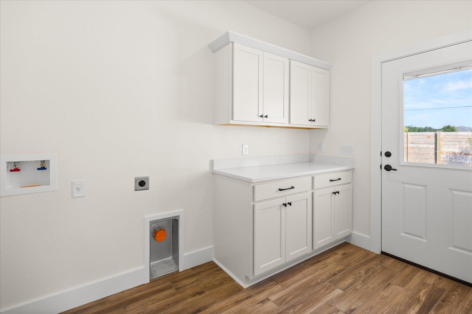 802 S Creek St # 108, Fredericksburg, TX 78624