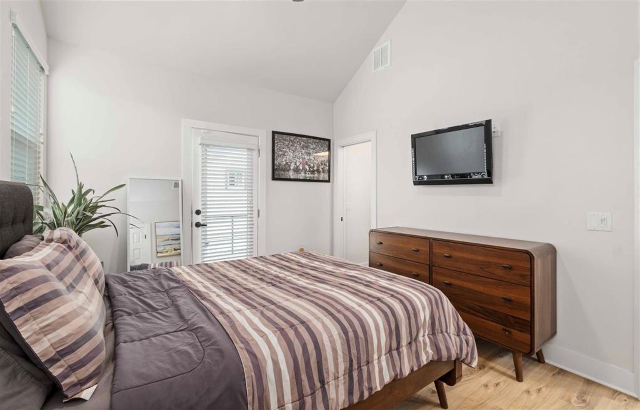 7407 Bethune Ave # 2, Austin, TX 78752