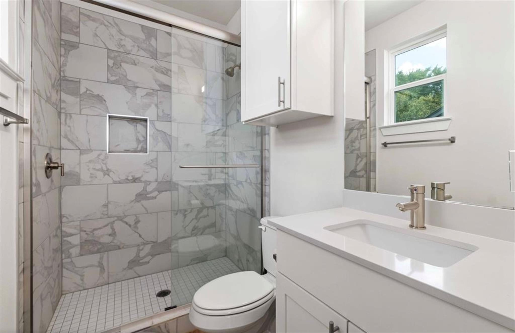 7407 Bethune Ave # 2, Austin, TX 78752