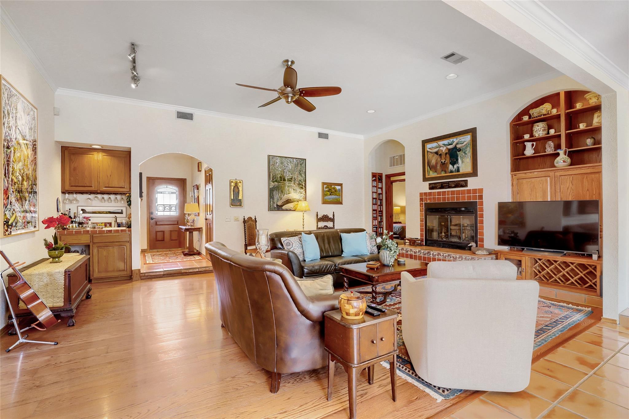 708 MALABAR, Lakeway, TX 78734