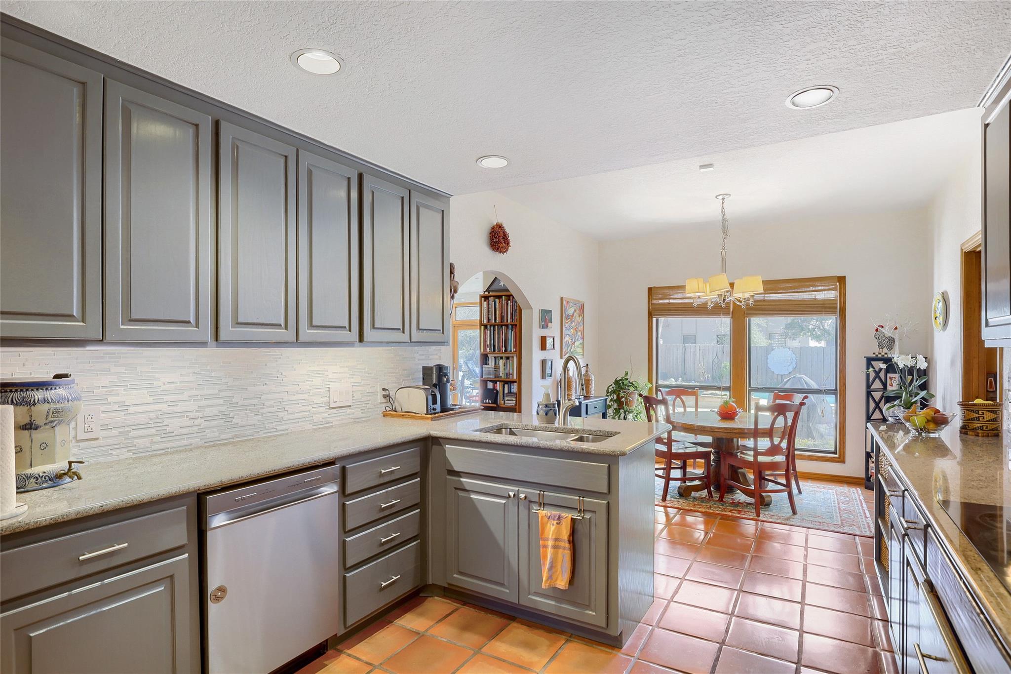 708 MALABAR, Lakeway, TX 78734