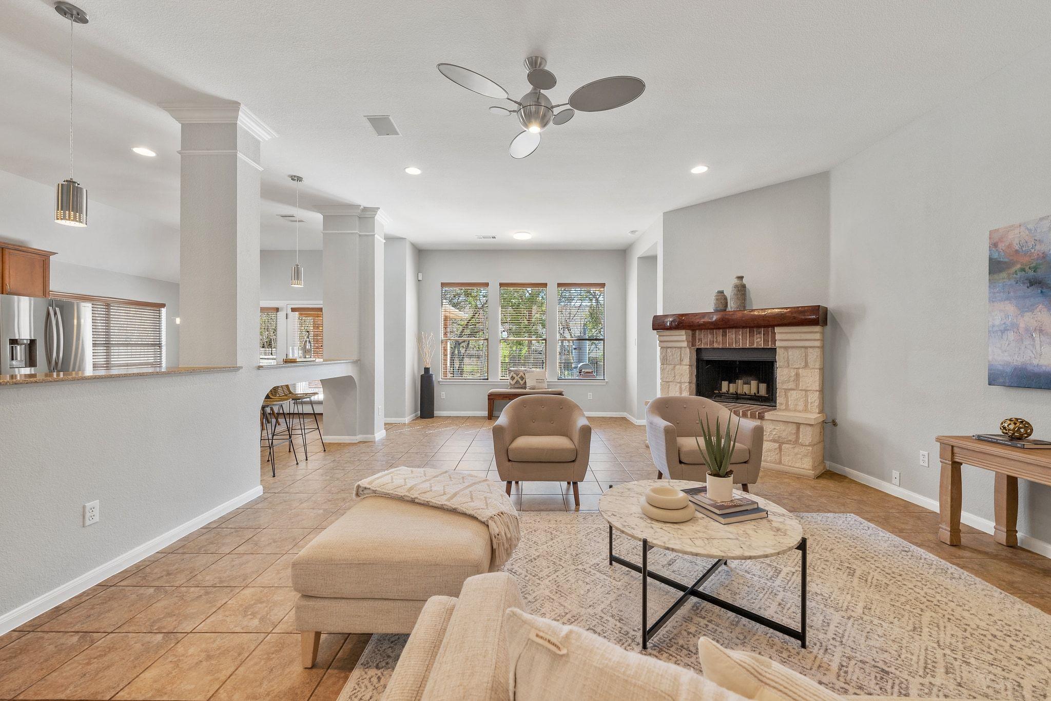 9905 Savannah Ridge Dr, Austin, TX 78726