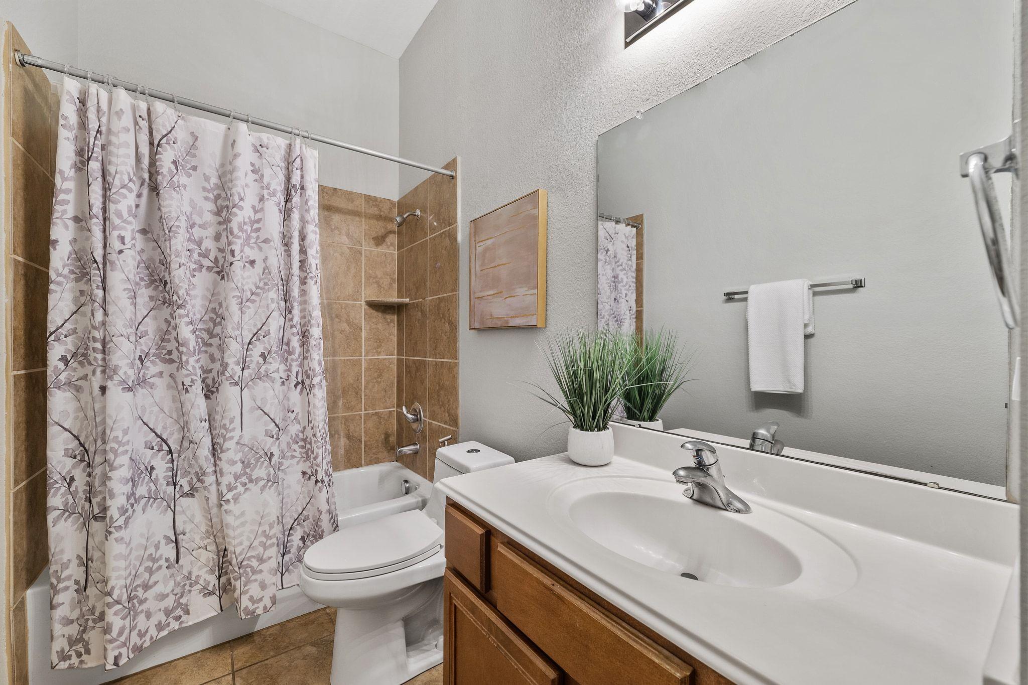 9905 Savannah Ridge Dr, Austin, TX 78726