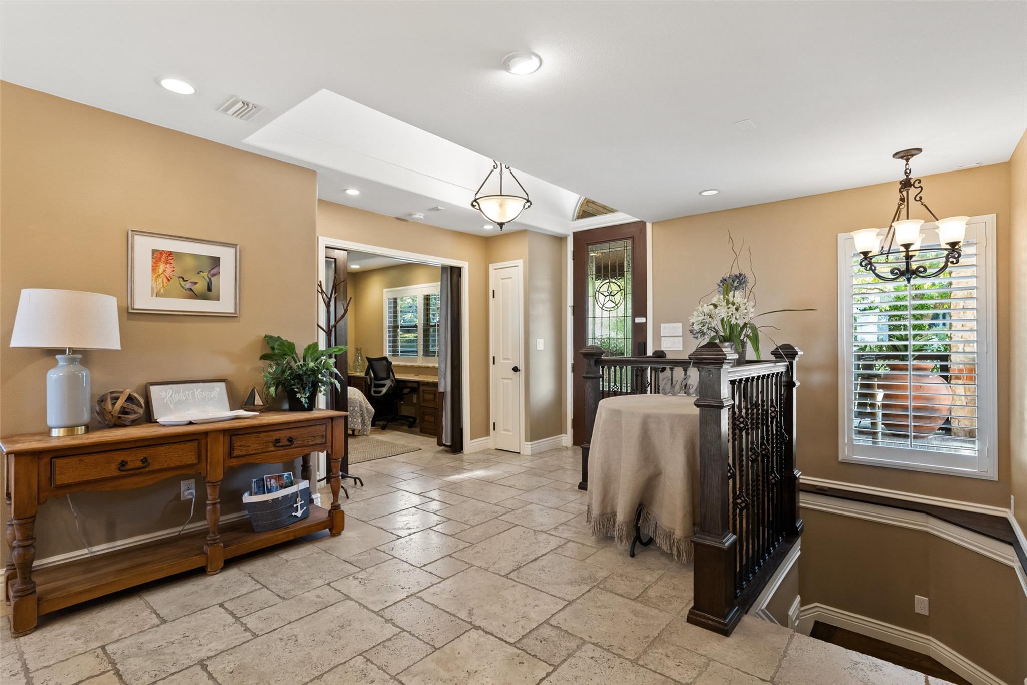 259 Oak Hideaway Dr, Canyon Lake, TX 78133