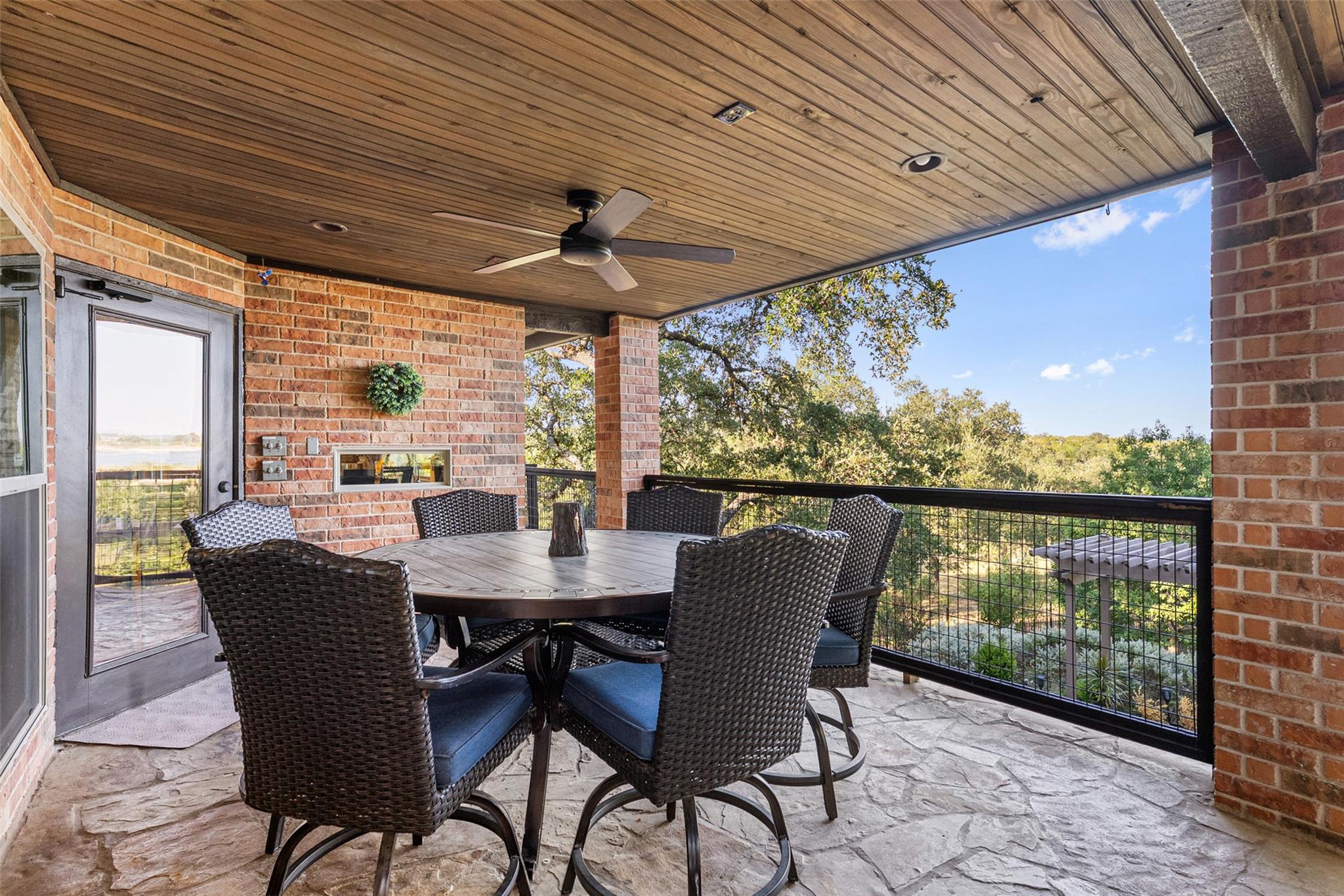 259 Oak Hideaway Dr, Canyon Lake, TX 78133