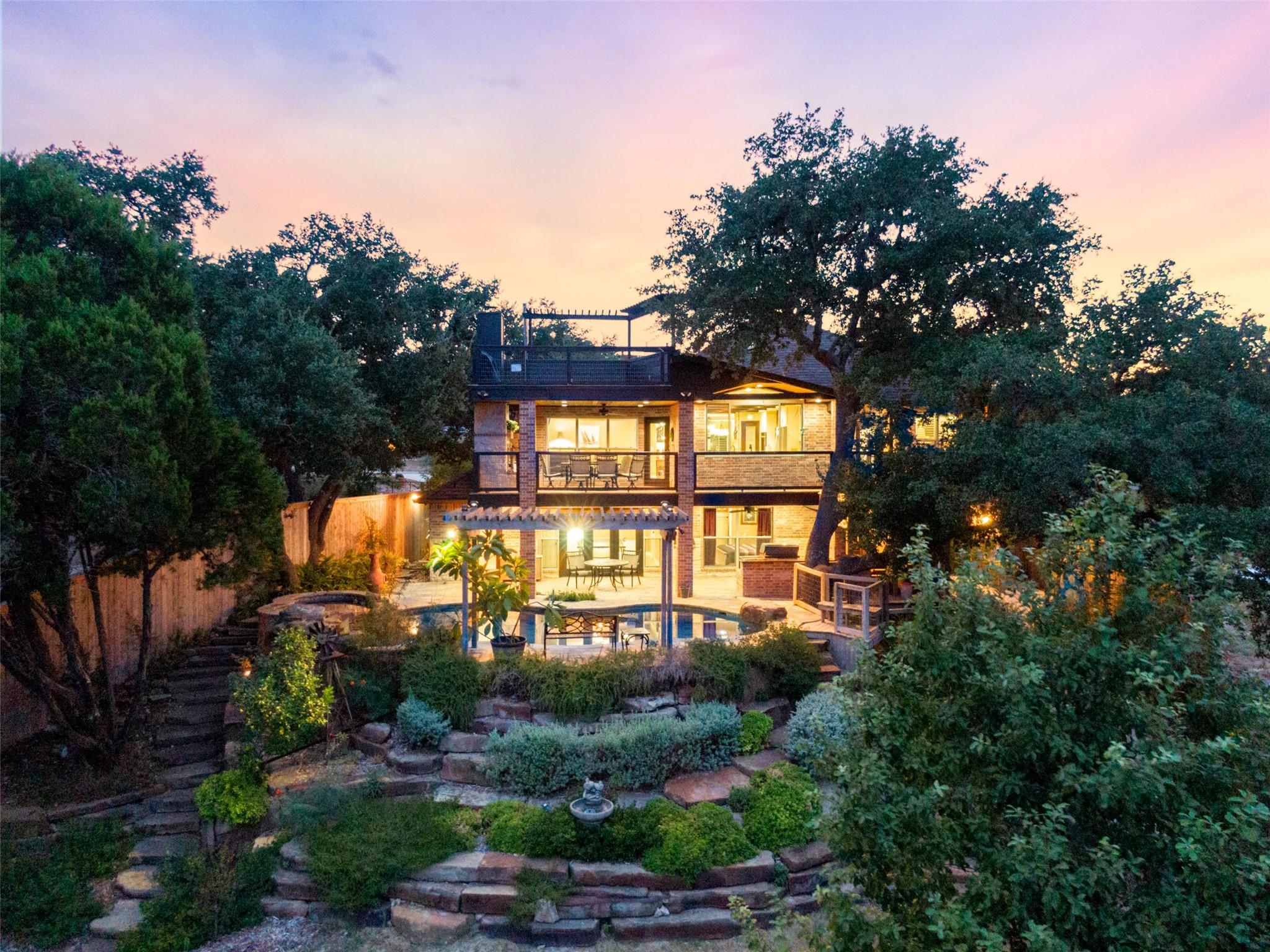 259 Oak Hideaway Dr, Canyon Lake, TX 78133