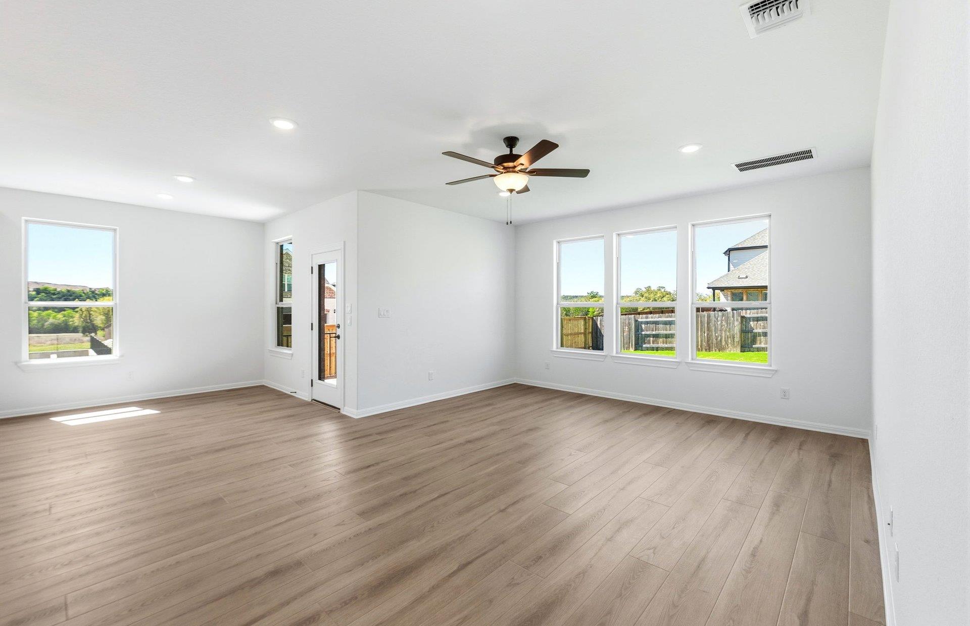 144 Elm View Dr, Georgetown, TX 78628