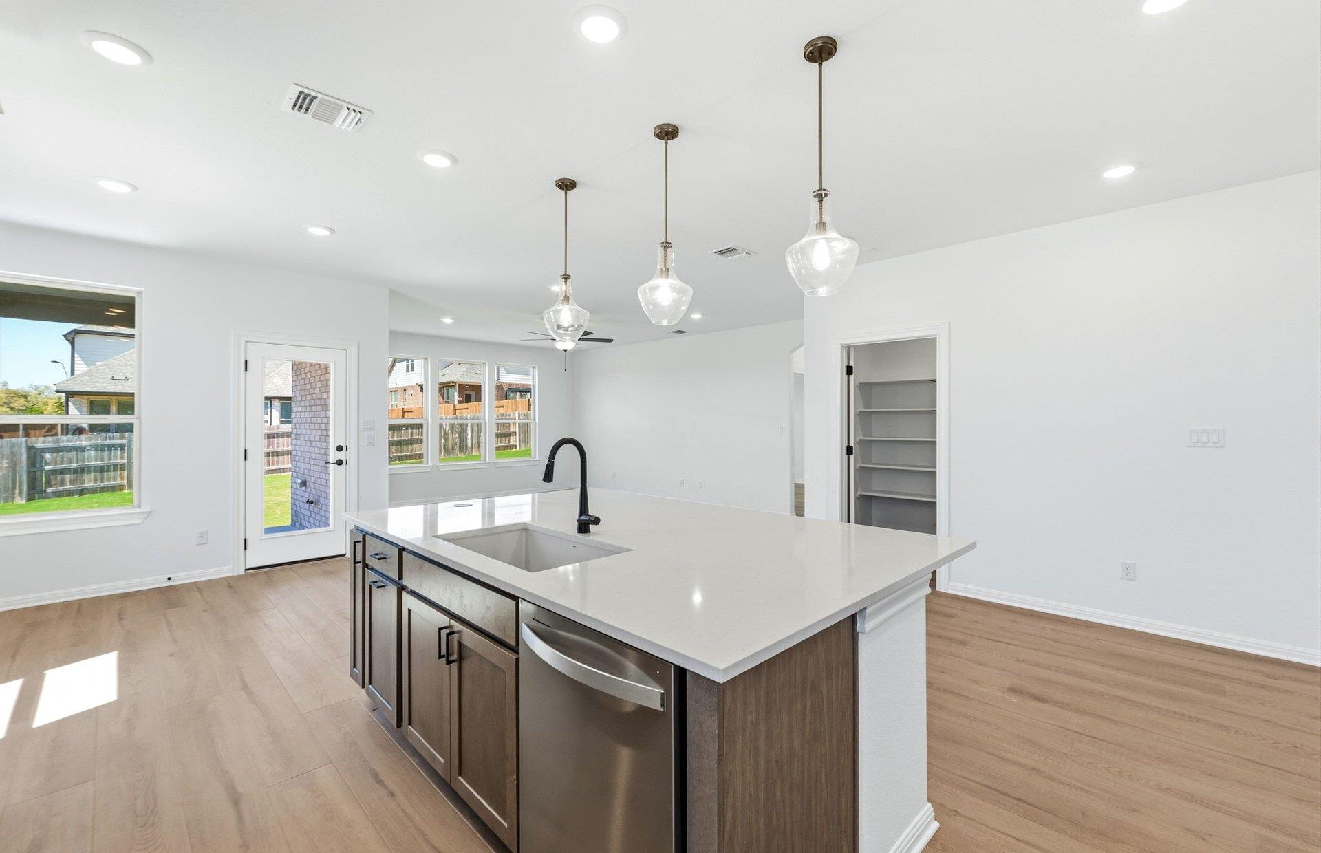 144 Elm View Dr, Georgetown, TX 78628