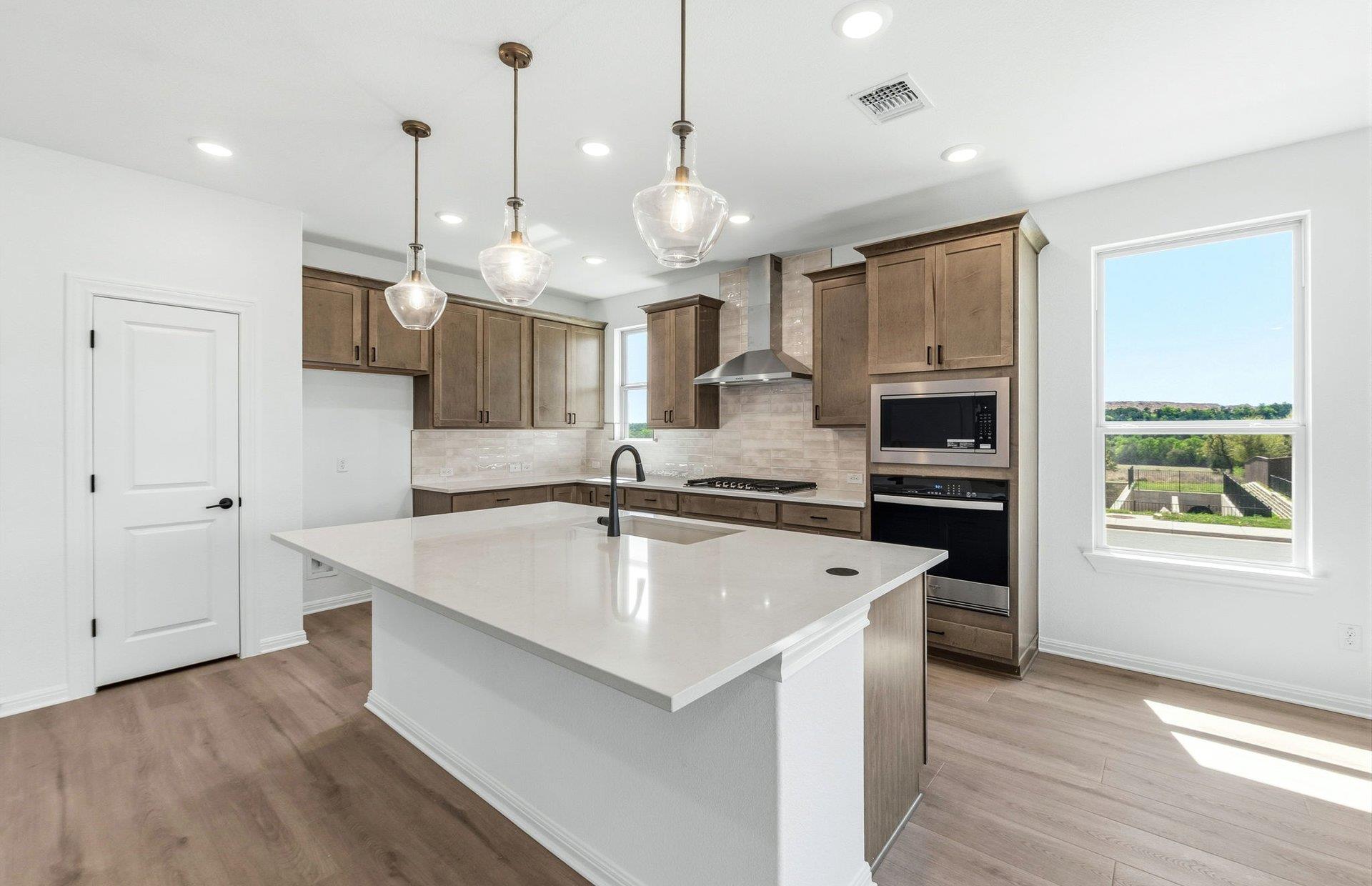 144 Elm View Dr, Georgetown, TX 78628