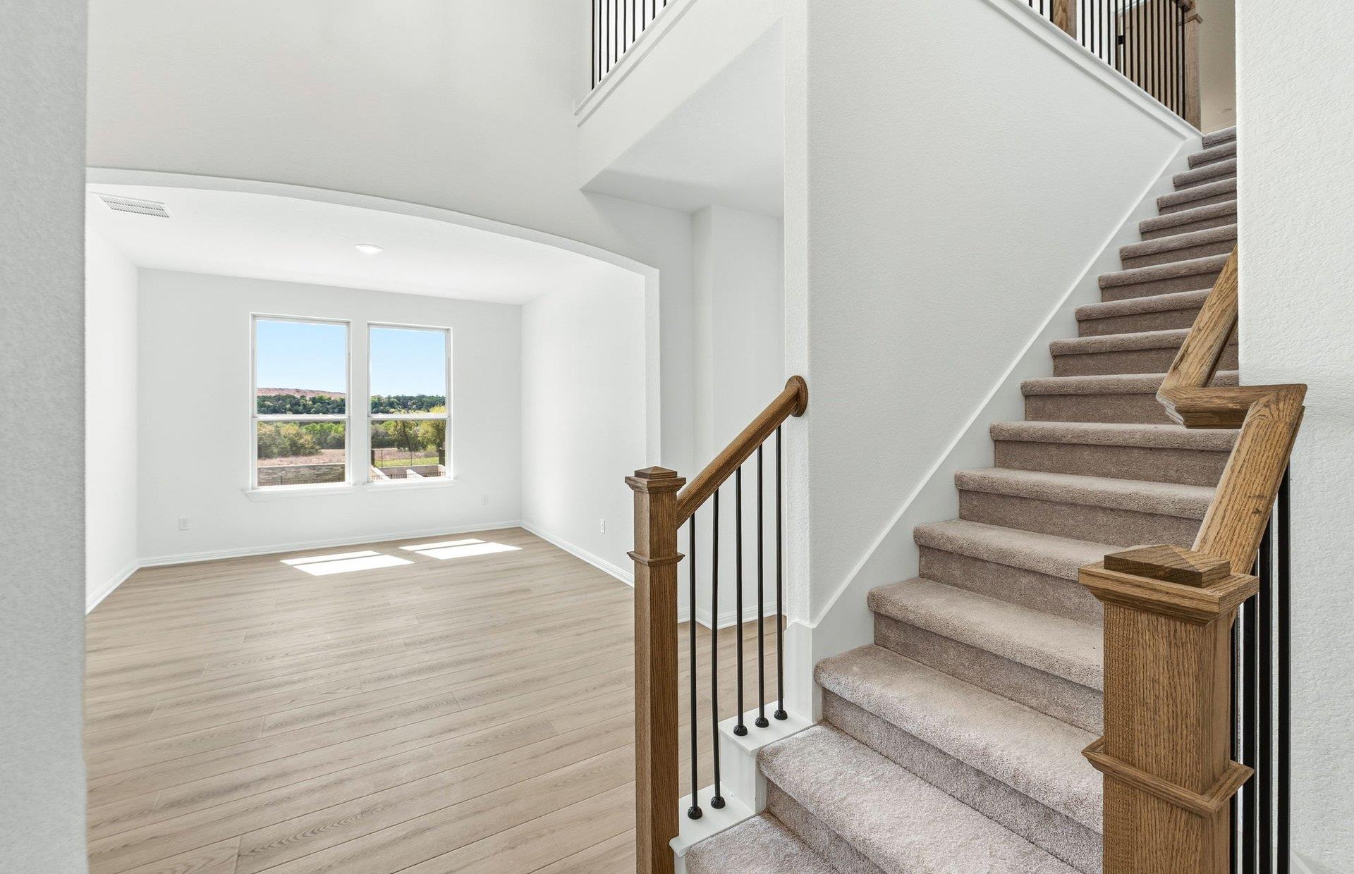 144 Elm View Dr, Georgetown, TX 78628