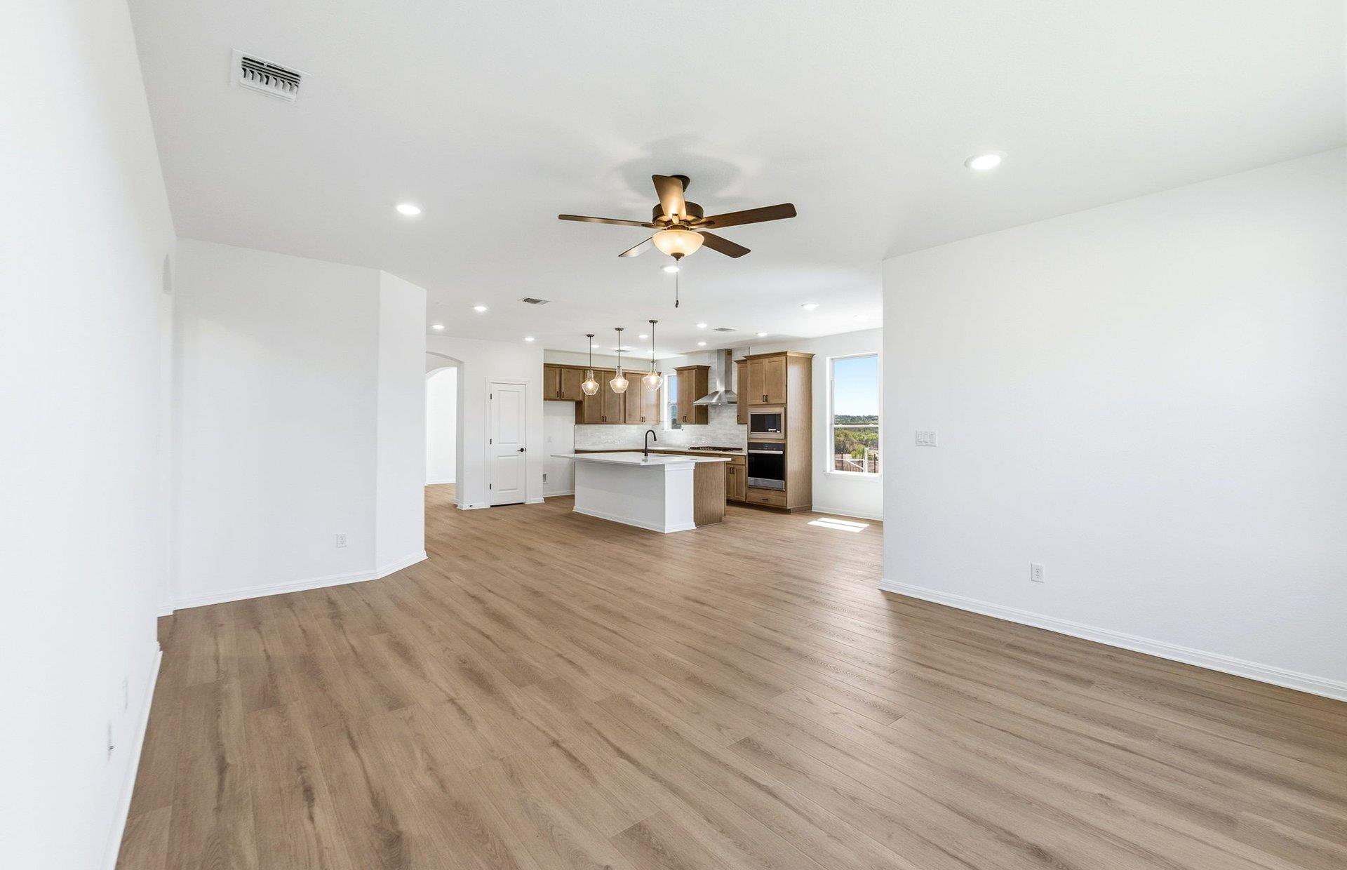 144 Elm View Dr, Georgetown, TX 78628