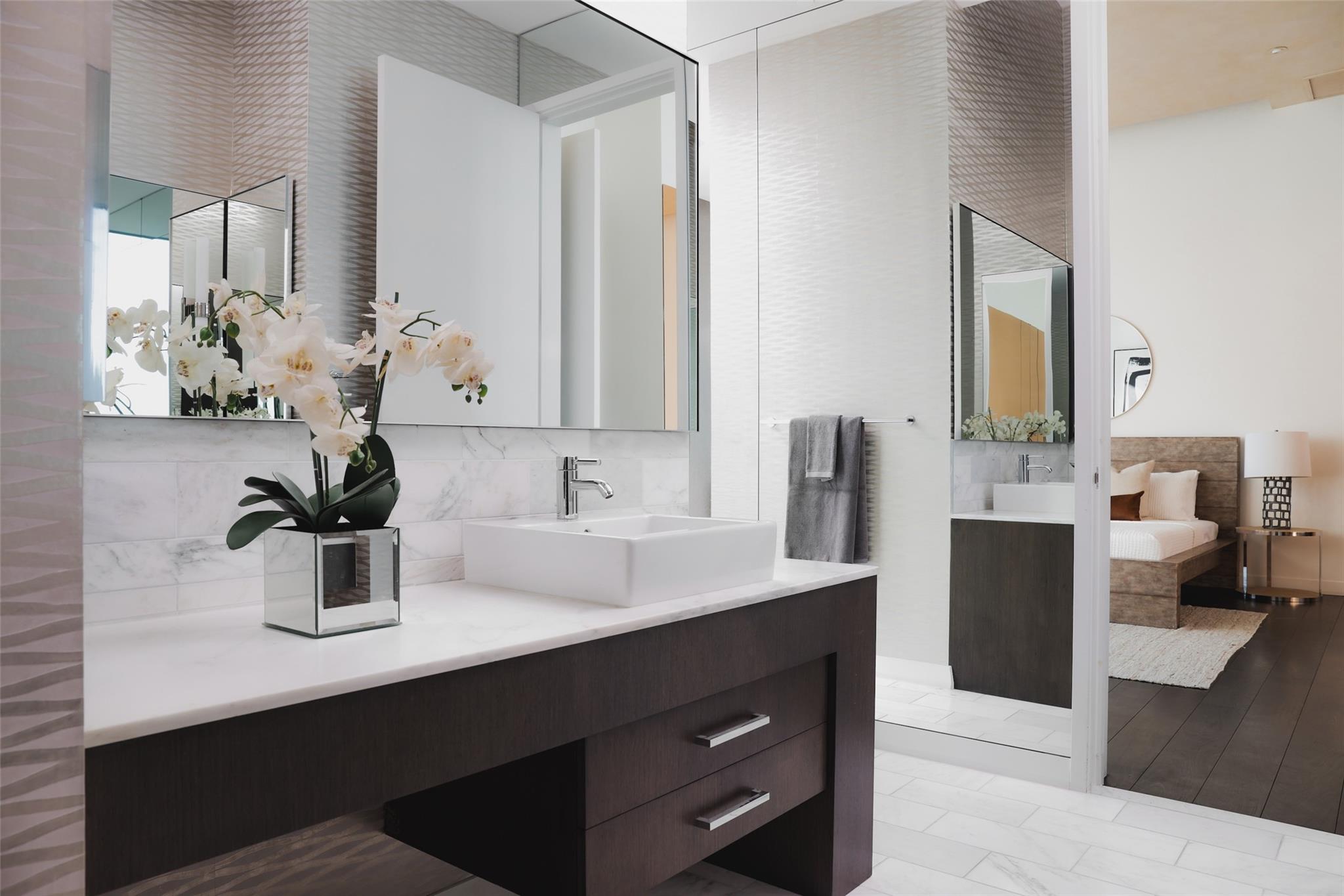 210 Lavaca St # 3601, Austin, TX 78701