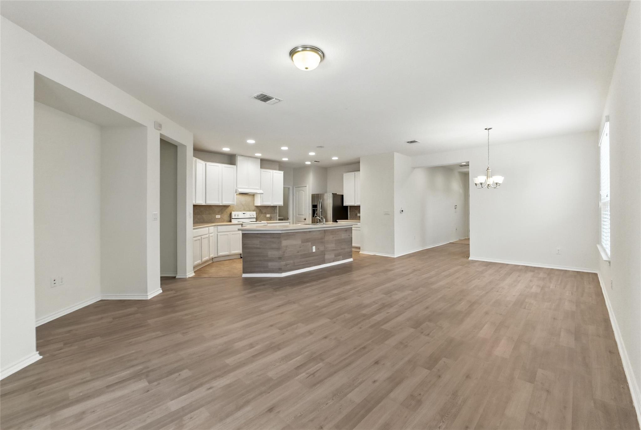 1420 Verdana Dr, Austin, TX 78753