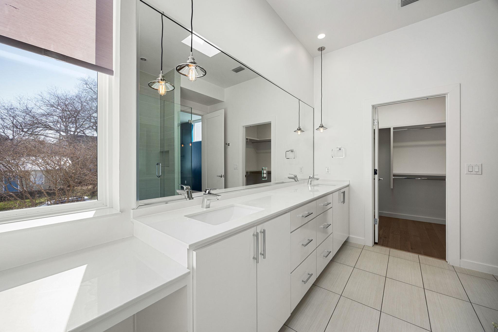 3604 Marcae Ct # 1, Austin, TX 78704