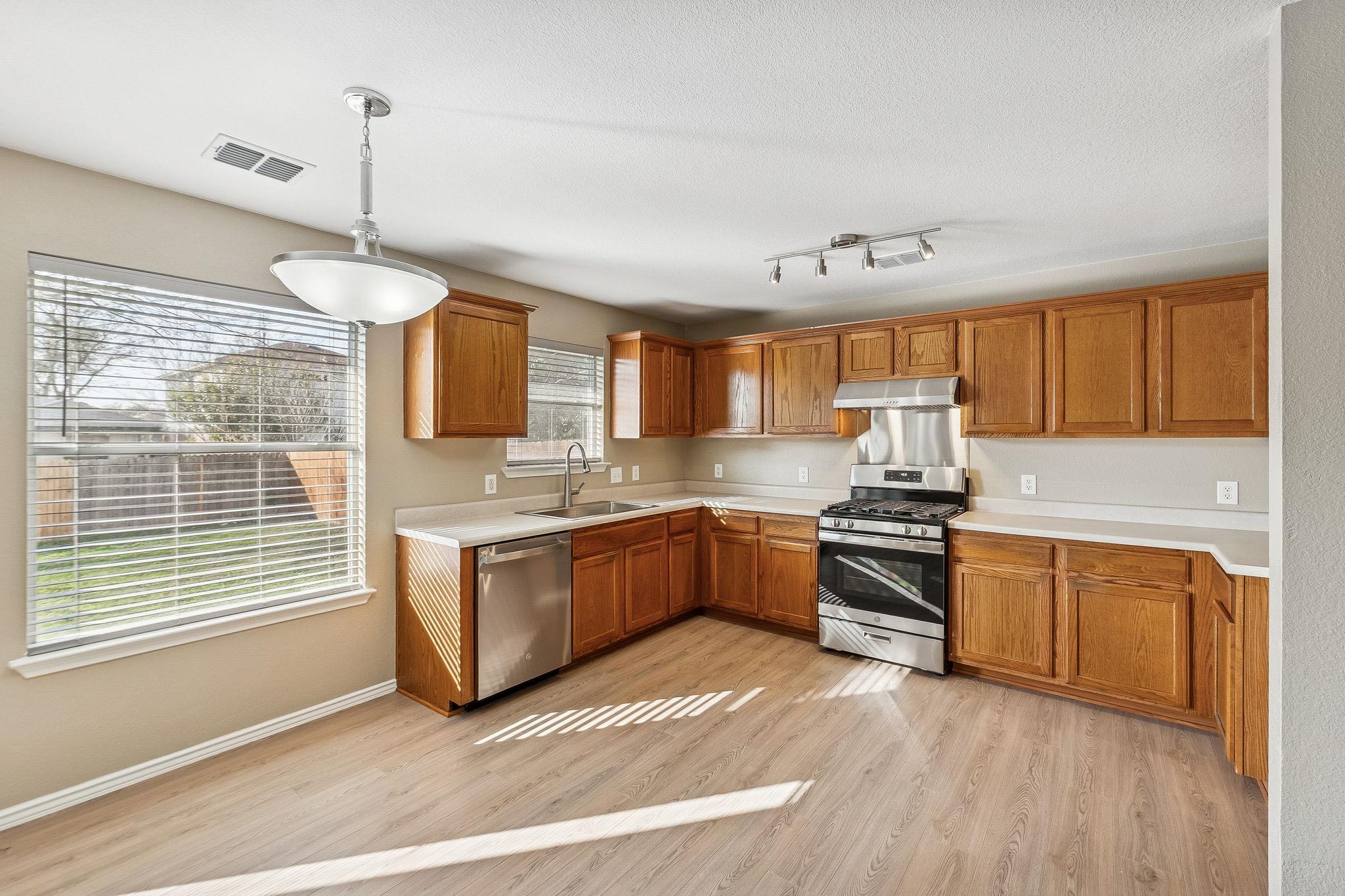 14420 Lemongrass Ln, Pflugerville, TX 78660